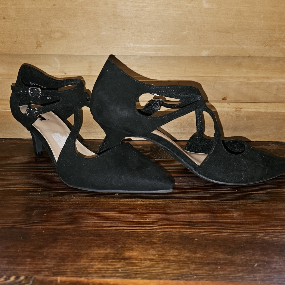 GUC Black Fioni Heels Double Ankle Strap with Adjustable Buckels Size 8 - Picture 2 of 5